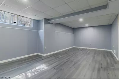 203 Concord Pl, North Brunswick Township, NJ 08902 - Photo 31