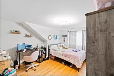 154 Orchard St, Elmwood Park, NJ 07407 - Photo 3