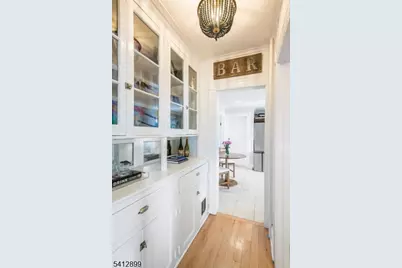 41 Montague Pl #2, Montclair Twp., NJ 07042 - Photo 19