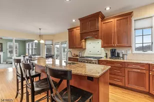 166 Preakness Cir, Branchburg Township, NJ 08876 - Photo 15