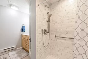 166 Preakness Cir, Branchburg Township, NJ 08876 - Photo 39