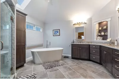 166 Preakness Cir, Branchburg Township, NJ 08876 - Photo 31