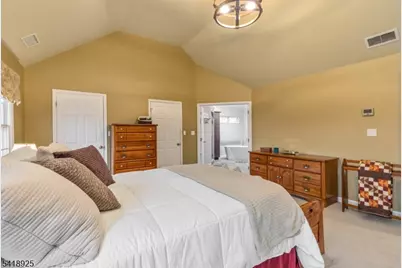 166 Preakness Cir, Branchburg Township, NJ 08876 - Photo 29