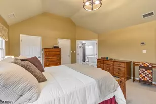 166 Preakness Cir, Branchburg Township, NJ 08876 - Photo 29