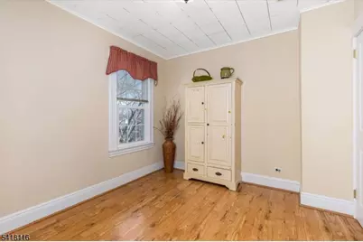 4 Peru Rd, Clifton, NJ 07012 - Photo 17