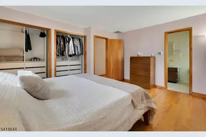 48 Gordon Rd, Roxbury Township, NJ 07885 - Photo 11