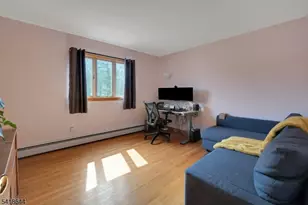 48 Gordon Rd, Roxbury Township, NJ 07885 - Photo 13