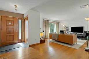 48 Gordon Rd, Roxbury Township, NJ 07885 - Photo 3