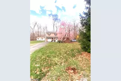 47 Indian Trl, Hopatcong, NJ 07821 - Photo 13