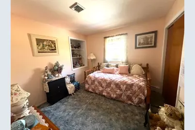 47 Indian Trl, Hopatcong, NJ 07821 - Photo 3