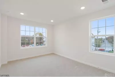 735 Station Rd #1, Dunellen, NJ 08812 - Photo 21