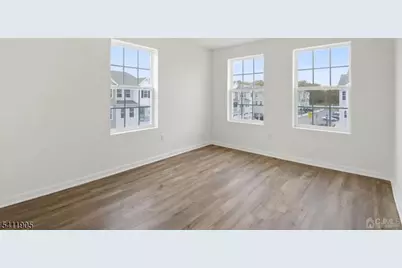 735 Station Rd #1, Dunellen, NJ 08812 - Photo 19