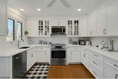 47 Dexter Dr N, Bernards Township, NJ 07920 - Photo 13