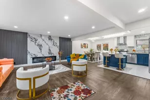 28 Charles St, Clifton, NJ 07013 - Photo 3