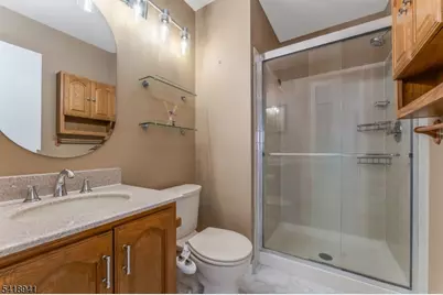 382 Hadleigh Ln, North Brunswick Township, NJ 08902 - Photo 19