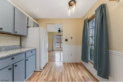 382 Hadleigh Ln, North Brunswick Township, NJ 08902 - Photo 13