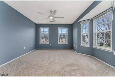 382 Hadleigh Ln, North Brunswick Township, NJ 08902 - Photo 15