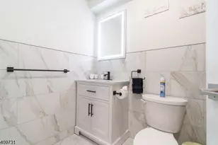 319 Renner Ave, Newark, NJ 07112 - Photo 21