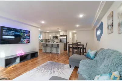 319 Renner Ave, Newark, NJ 07112 - Photo 17