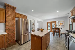 11 Cherry Pl, Nutley, NJ 07110 - Photo 11