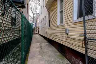 375 6th Ave, Newark, NJ 07107 - Photo 21