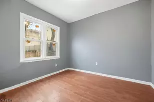 375 6th Ave, Newark, NJ 07107 - Photo 13