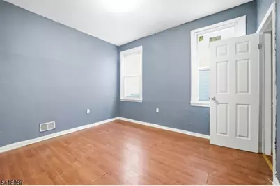 375 6th Ave, Newark, NJ 07107 - Photo 17