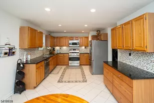 54 Campbell Rd, Hillsborough Township, NJ 08844 - Photo 9