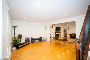 54 Campbell Rd, Hillsborough Township, NJ 08844 - Photo 5