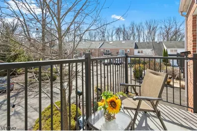 6 Maddaket, Scotch Plains Township, NJ 07076 - Photo 17