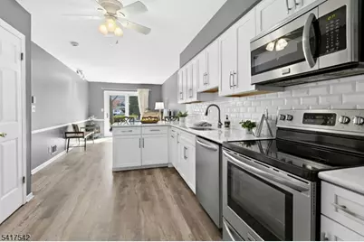 6 Maddaket, Scotch Plains Township, NJ 07076 - Photo 5