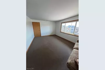 79 Hunter St, Lodi, NJ 07644 - Photo 3