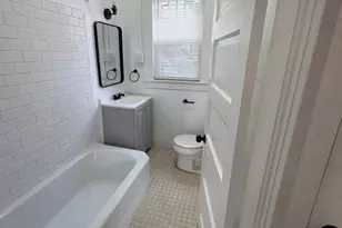 136 Main St, Flemington, NJ 08822 - Photo 5