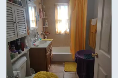 12 Ward St, Paterson, NJ 07501 - Photo 5