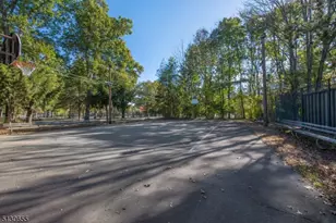 25 Lake Rd, Denville Twp., NJ 07834 - Photo 33