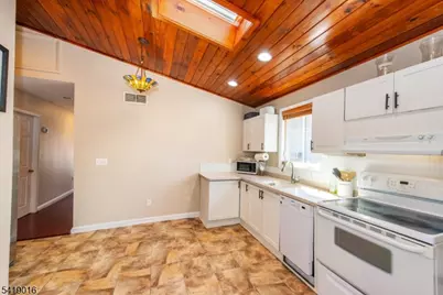 25 Lake Rd, Denville Twp., NJ 07834 - Photo 17