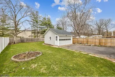 39 Coddington Ave, North Plainfield, NJ 07060 - Photo 23