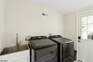 81 Atlas Rd, Bernards Township, NJ 07920 - Photo 15