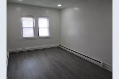 150-52 Hillside Ter, Irvington, NJ 07111 - Photo 9