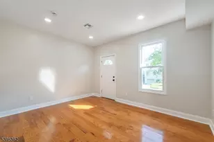 26 Washington St, Montclair, NJ 07042 - Photo 15