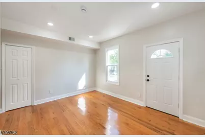 26 Washington St #1, Montclair, NJ 07042 - Photo 29