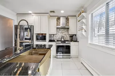 47 Cherokee Ave, Rockaway Township, NJ 07866 - Photo 17