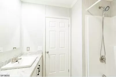 4 Oakdale Village Dr, South Brunswick Township, NJ 08902 - Photo 15