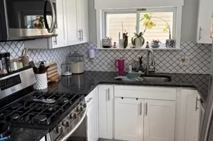 35 Franklin Ave, Clifton, NJ 07011 - Photo 3