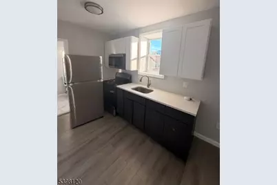 17 Teaneck Rd #2A, Ridgefield, NJ 07660 - Photo 3