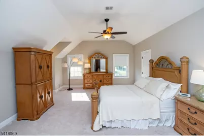 4 Ashton Ct, Raritan Township, NJ 08822 - Photo 19