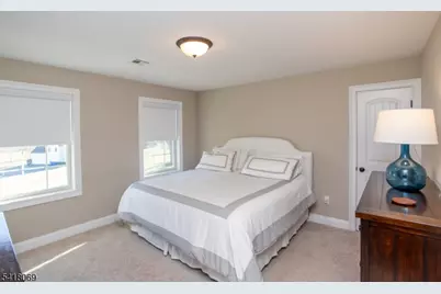 4 Ashton Ct, Raritan Township, NJ 08822 - Photo 23