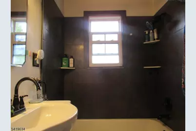 223 Washburn Ave, Washington Township, NJ 07882 - Photo 11