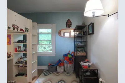 223 Washburn Ave, Washington Township, NJ 07882 - Photo 17