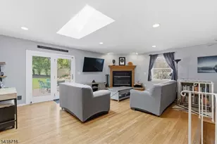 42 W Lake Shore Dr, Rockaway Township, NJ 07866 - Photo 5